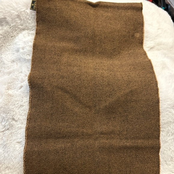 Fendi 💯 Wool Brown and Black fringe scarf unisex - Picture 9 of 13